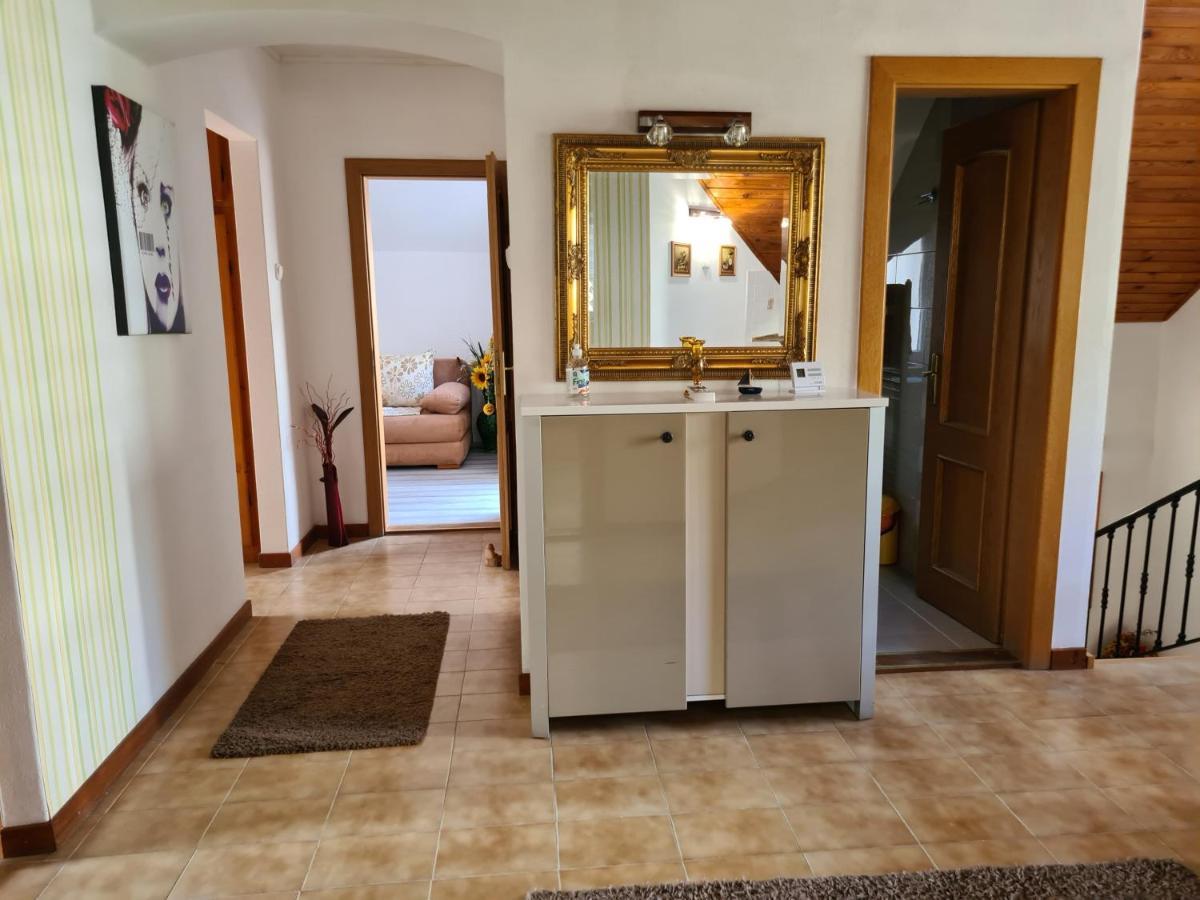 Varlak Apartmans ✷ ✷ ✷ شيوفوك المظهر الخارجي الصورة